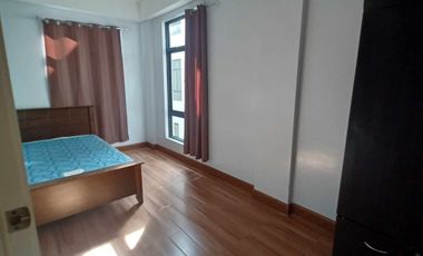 House with 7 bedrooms for rent inside the Villa, Multinational Paranaque