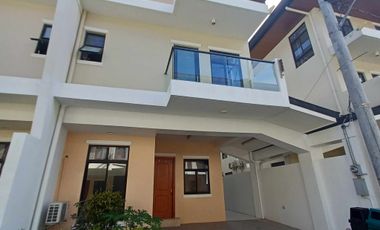 House with 7 bedrooms for rent inside the Villa, Multinational Paranaque