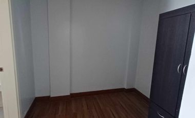 House with 7 bedrooms for rent inside the Villa, Multinational Paranaque