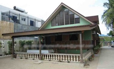 For sale: 4 Bedroom Beach House (Brgy. Fabrica, Lobo, Batangas)