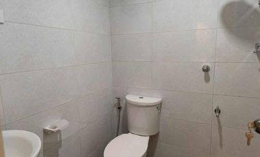 2 bedroom townhouse fully-furnished at 18K
