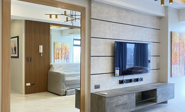 Rush Sale! Rare Find! Interior Designed Corner 3BR The Sandstone at Portico