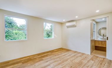 Sophisticated Modern House For Sale in Hillsborough Alabang, Muntinlupa City
