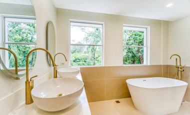 Sophisticated Modern House For Sale in Hillsborough Alabang, Muntinlupa City
