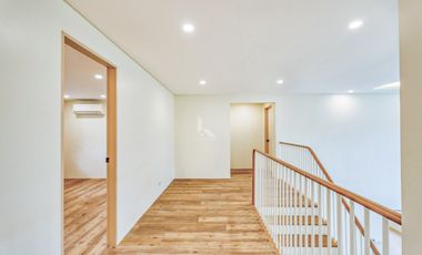 Sophisticated Modern House For Sale in Hillsborough Alabang, Muntinlupa City