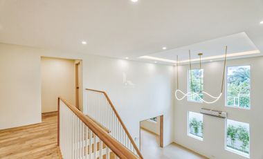 Sophisticated Modern House For Sale in Hillsborough Alabang, Muntinlupa City