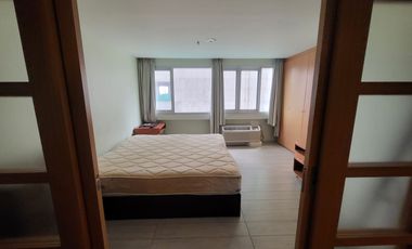 Condominium For Sale in Swire Elan Suites in Greenhills San Juan City