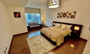 For Sale: Two Roxas Triangle - 3 Bedroom Condo unit at Makati City