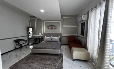 3 Bedrooms with maid's room Townhouse For Sale in San Juan near Wilson Street