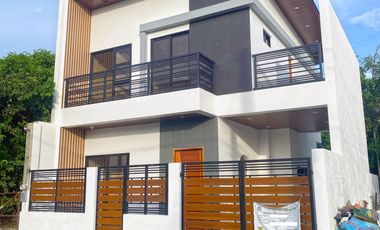 Brand New House for Sale near EVIA Daang Hari and MCX!
