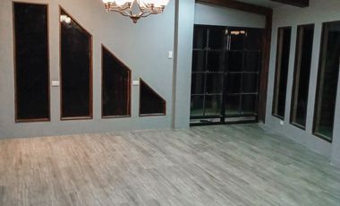 Short Term Options -Mountain House with Pool - Minglanilla, Cebu