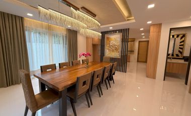 Brandnew House and Lot in Tagaytay for Sale!