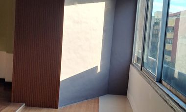 For Rent: 1 Bedroom Penthouse Unit at Torre De Salcedo, Legazpi Village, Makati