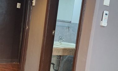 For Rent: 1 Bedroom Penthouse Unit at Torre De Salcedo, Legazpi Village, Makati