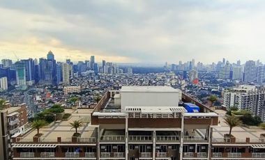 High Floor Brand New 2BR Condominium Unit with Parking at Fairlane Residences