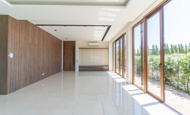 Brand New 5 Bedroom House for Sale at Alabang West Village, Las Piñas City