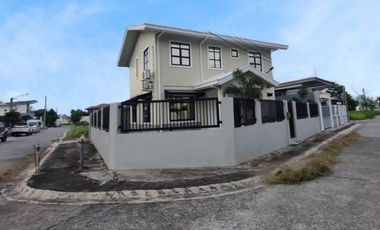 Corner House & Lot for Sale - Angeles City!