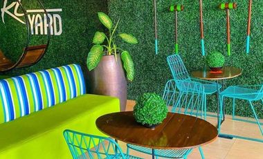 Standard Studio Deluxe Room for Rent at KL Tower, Legaspi Village, Makati.