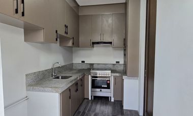 MODERN 2 STOREY HOUSE W/ SWIMMING POOL, ALABANG HILLS VILLAGE