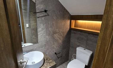 MODERN 2 STOREY HOUSE W/ SWIMMING POOL, ALABANG HILLS VILLAGE