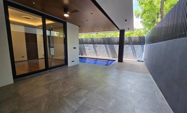 MODERN 2 STOREY HOUSE W/ SWIMMING POOL, ALABANG HILLS VILLAGE