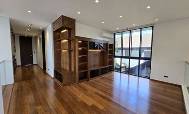 MODERN 2 STOREY HOUSE W/ SWIMMING POOL, ALABANG HILLS VILLAGE