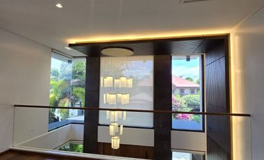 MODERN 2 STOREY HOUSE W/ SWIMMING POOL, ALABANG HILLS VILLAGE
