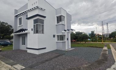 Residential House and Lot for sale at Imus, Cavite near Aguinaldo Hiway
