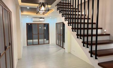 House for Sale at Noveleta Cavite 2 Storey with Parking