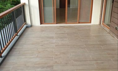 House for Sale at Noveleta Cavite 2 Storey with Parking