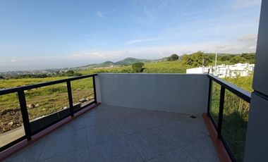 3 BEDROOMS SINGLE ATTACHED HOUSE AND LOT IN EASTRIDGE GOLF VILLAGE PRE SELLING