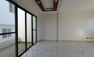 3 BEDROOMS SINGLE ATTACHED HOUSE AND LOT IN EASTRIDGE GOLF VILLAGE PRE SELLING