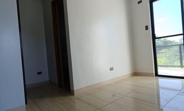 3 BEDROOMS SINGLE ATTACHED HOUSE AND LOT IN EASTRIDGE GOLF VILLAGE PRE SELLING