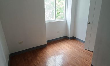 TOWNHOUSE FOR SALE IN SUNFLOWER HOMES EASTRIDGE ANGONO FINISH TURN OVER.