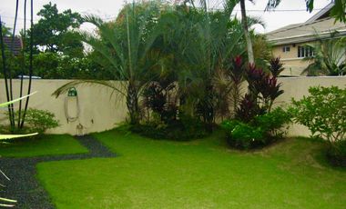 7 Bedroom House FOR RENT - Green Meadows Village, Quezon City