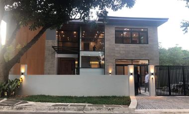 Modern Industrial House & Lot For Sale in Manila Southwoods with pool & view