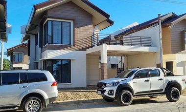 For Assume 3 Bedroom House For Sale in Narra Park, Davao City