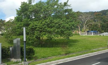 High End Residential Lot  at the beautiful Tagaytay Highland