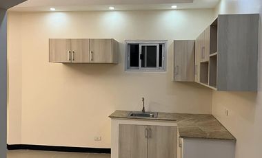 3 Storey, 4 BR House in Makati