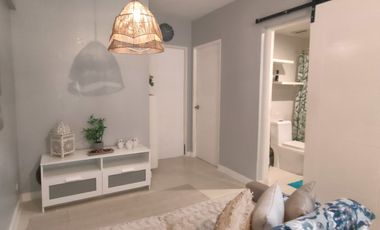 2 Bedroom, Fully Furnished with Balcony - Rhapsody Residences
