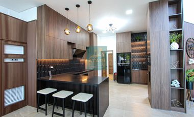 For Sale: Luxurious 4-Bedroom Beachfront Estate with Expansive Garden in Carmen