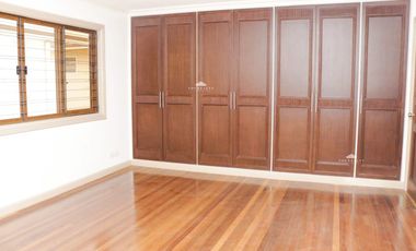 For Rent: 4 Bedroom 4BR House in Magallanes Village, Makati City