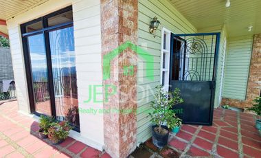 Single Family House and Lot for Sale Nestled in a Located at La Trinidad
