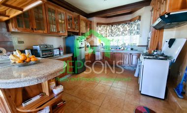 Single Family House and Lot for Sale Nestled in a Located at La Trinidad