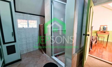 Single Family House and Lot for Sale Nestled in a Located at La Trinidad