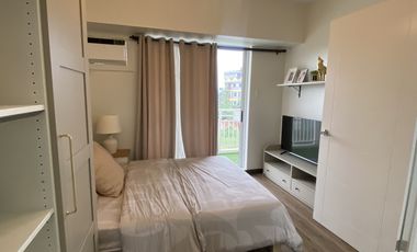 Pre Selling 65sqm 2BR in Las Pinas City near Vista Mall, Medical Center, SM Mall