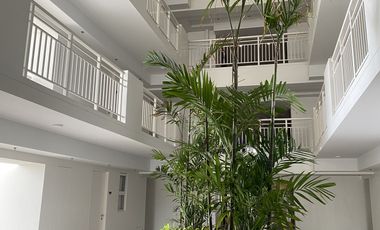 Pre Selling 2BR 65sqm RFO in Las Pinas City near SM South Mall, Medical Center