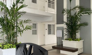 Pre Selling 2BR 65sqm RFO in Las Pinas City near SM South Mall, Medical Center