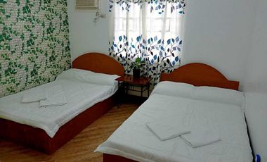 Tagaytay House with Pool for daily rental (Foggy Heights Villas)