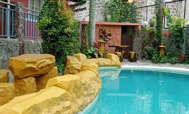 Tagaytay House with Pool for daily rental (Foggy Heights Villas)